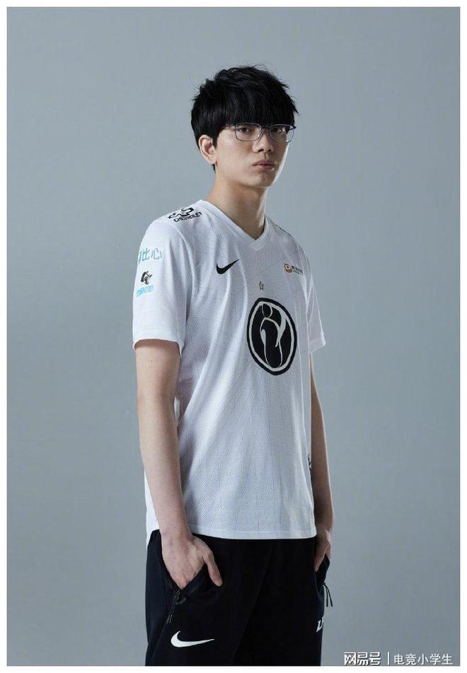 雷速- karsa拿过s赛冠军吗 