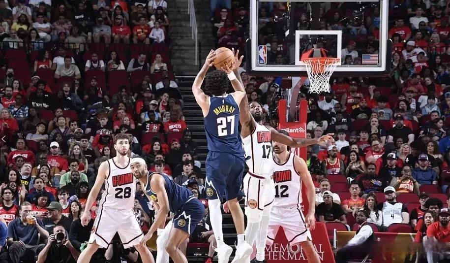 雷速体育-穆雷在掘金比赛中惊险取胜，势不可挡引发热议！的简单介绍