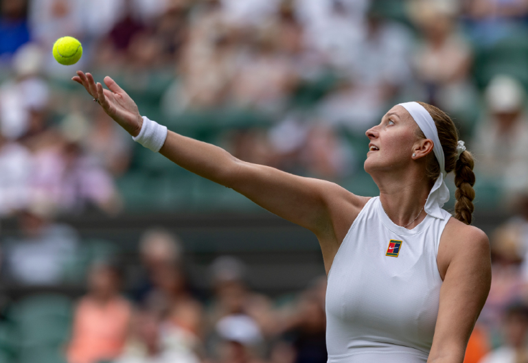 雷速直播-科维托娃爆冷击败快船，赛况扑朔迷离引爆全场！的简单介绍